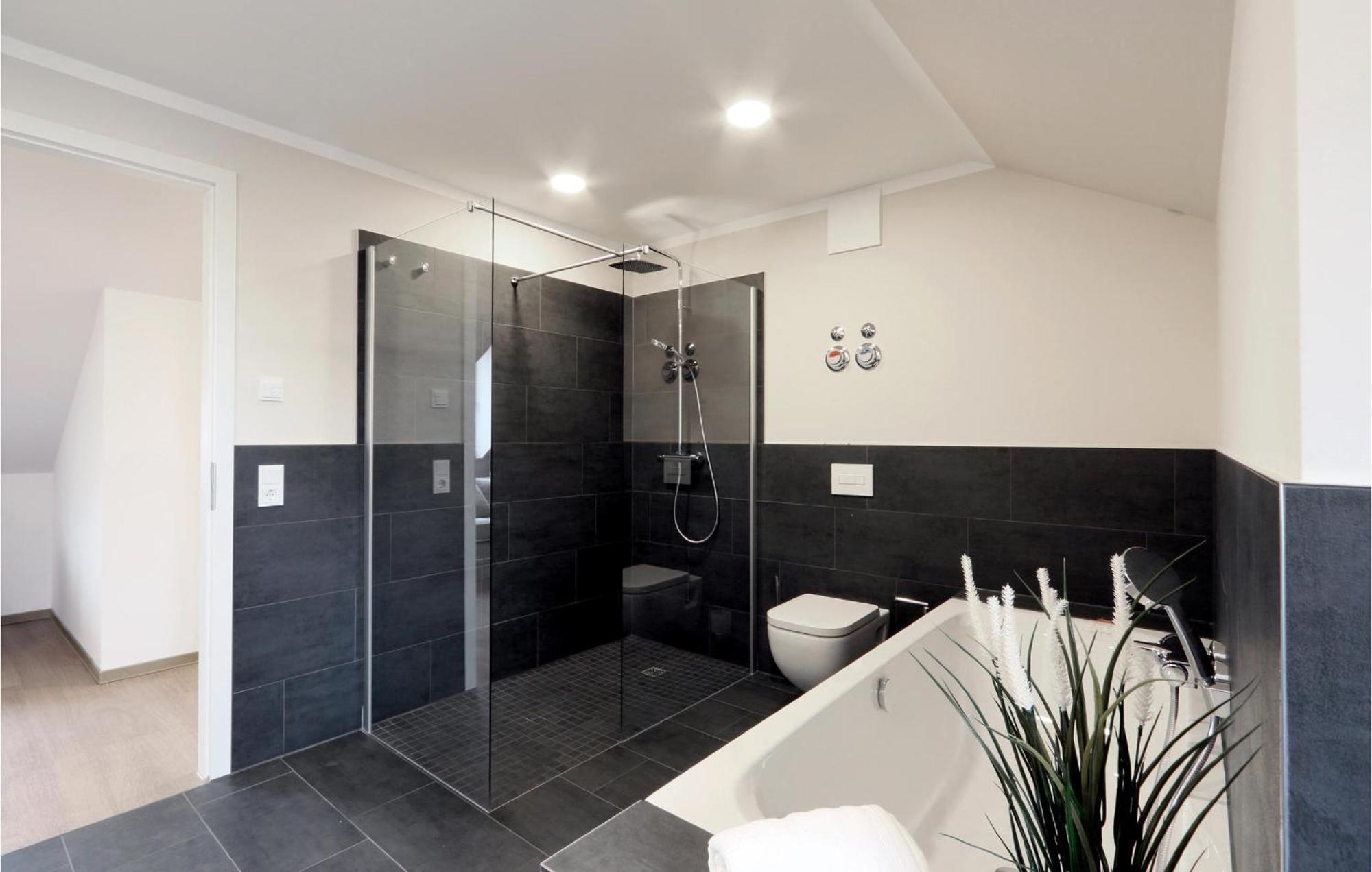 Stunning apartment in Ostseebad Boltenhagen with 1 Bedrooms, Sauna&WiFi Exterior foto